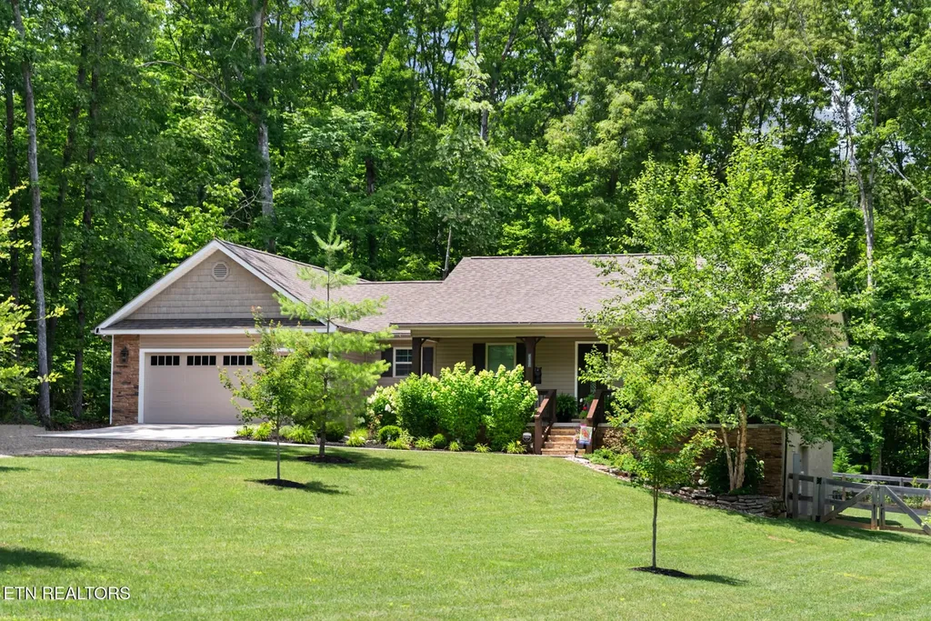 4117 Chica Road Crossville TN 38572