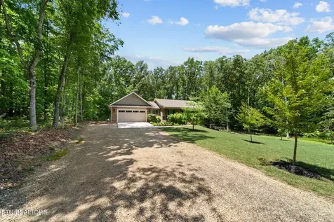 4117 Chica Road Crossville TN 38572