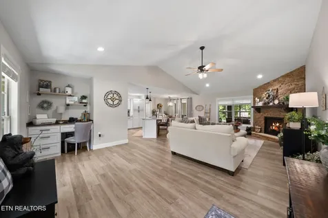 4117 Chica Road Crossville TN 38572