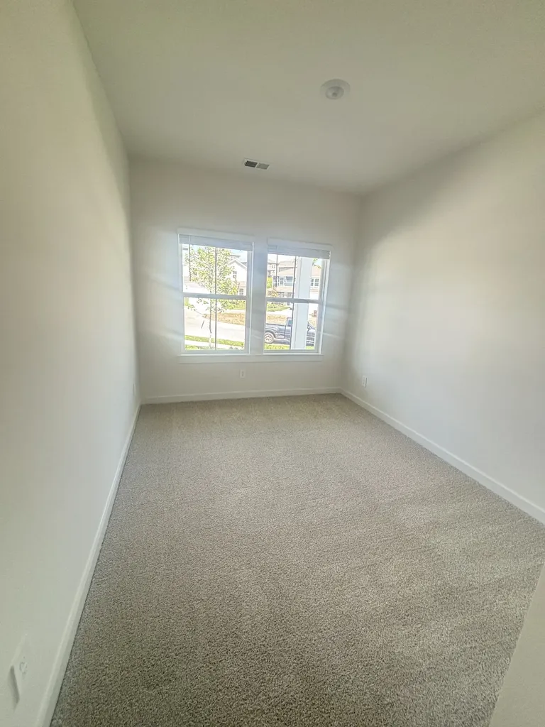 1960 Mahala Drive Hermitage TN 37076