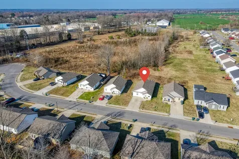 458 Laramie Drive Springfield TN 37172