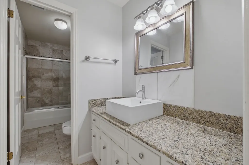 326 Elmington Avenue Nashville TN 37205
