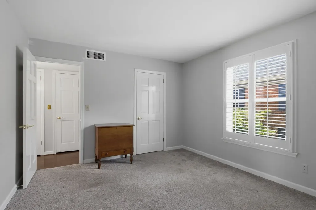 326 Elmington Avenue Nashville TN 37205
