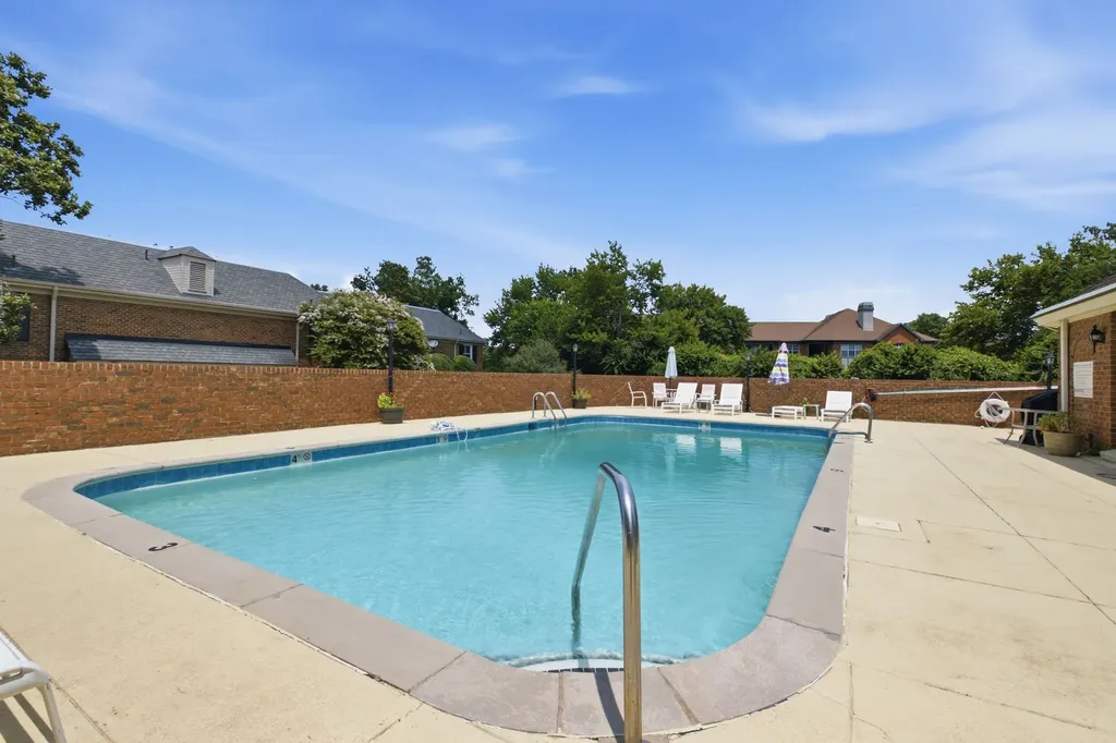 326 Elmington Avenue Nashville TN 37205