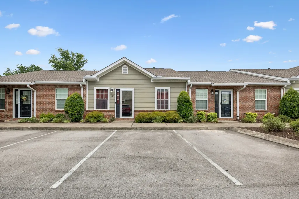 1040 Charlie Daniels Parkway Mount Juliet TN 37122