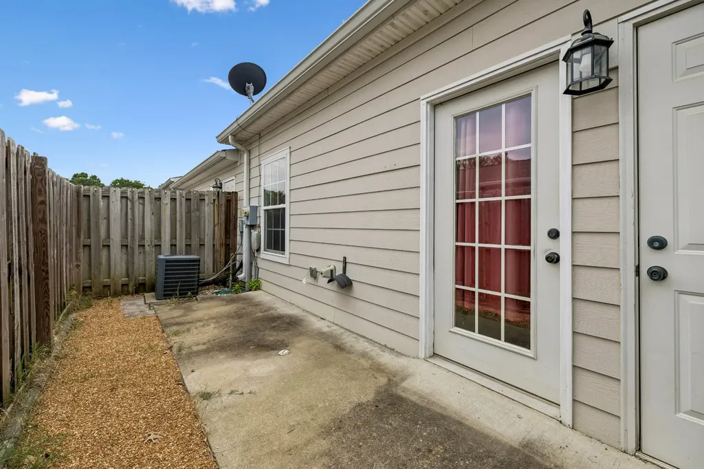 1040 Charlie Daniels Parkway Mount Juliet TN 37122