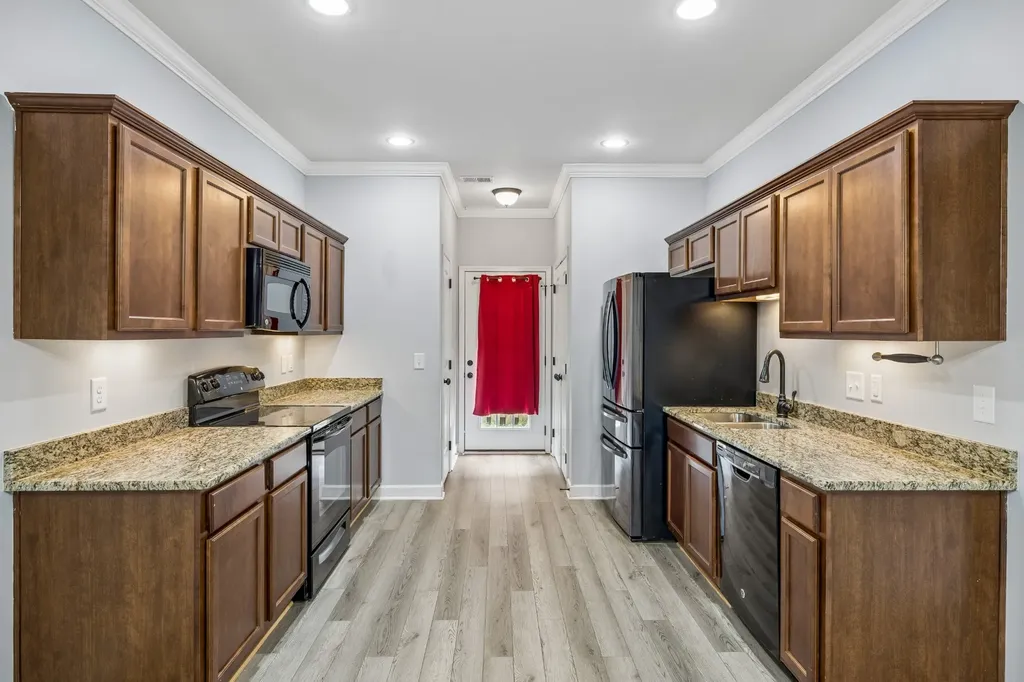 1040 Charlie Daniels Parkway Mount Juliet TN 37122