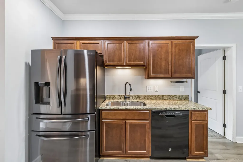1040 Charlie Daniels Parkway Mount Juliet TN 37122