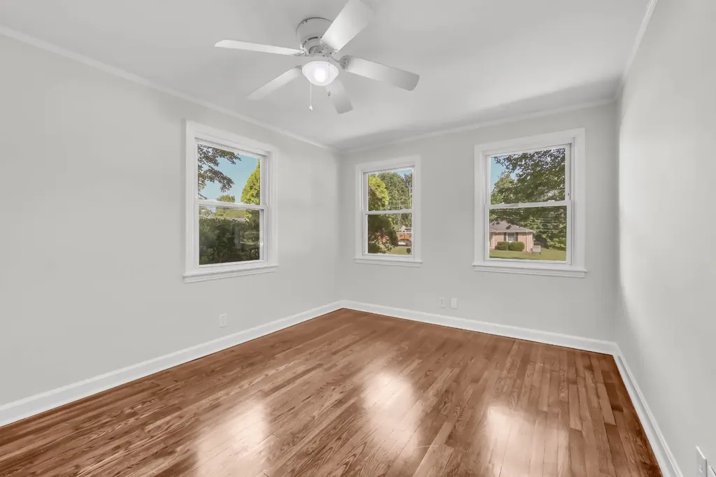 7 Lacy Lane Clarksville TN 37043