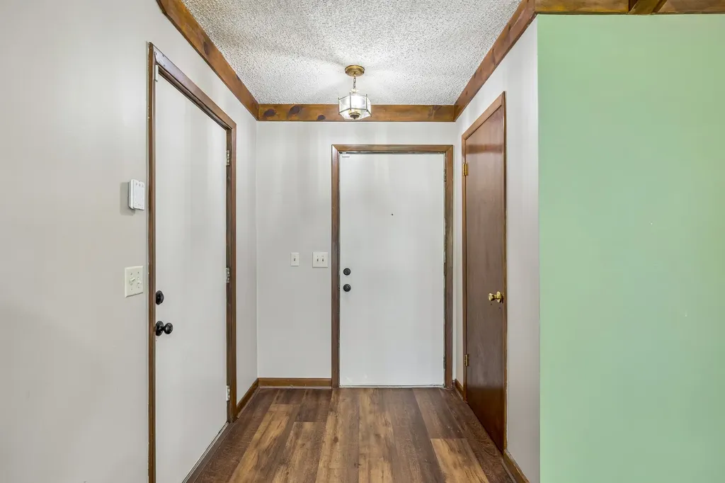 653 Mercer Drive Hermitage TN 37076