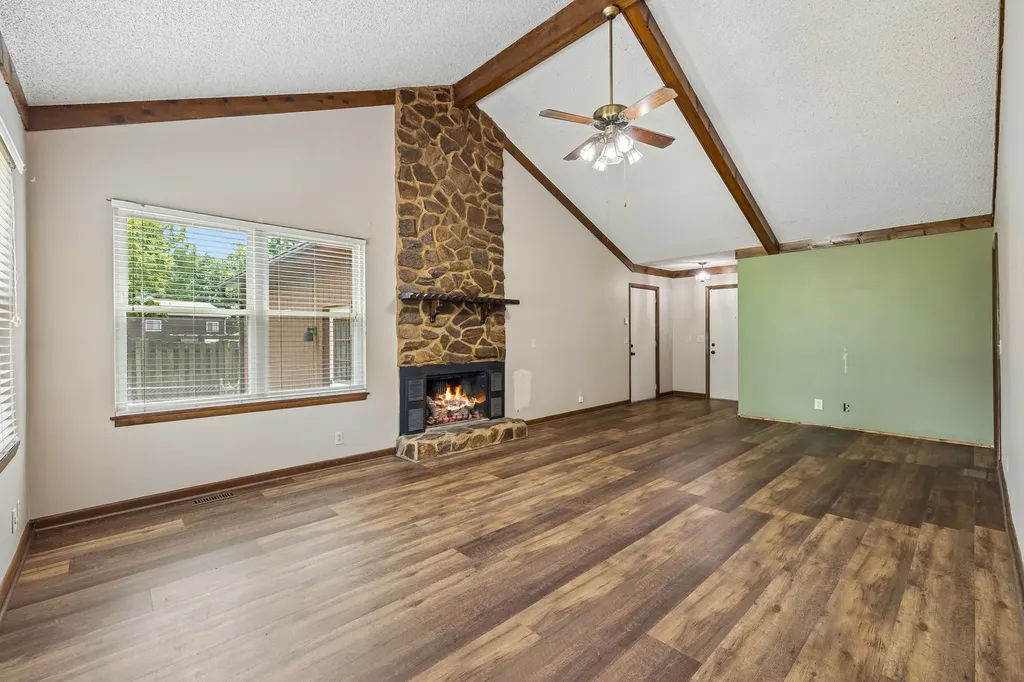 653 Mercer Drive Hermitage TN 37076