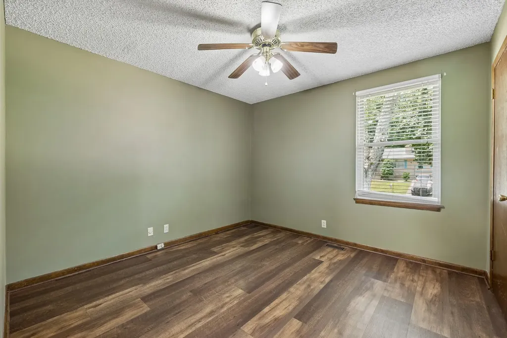 653 Mercer Drive Hermitage TN 37076