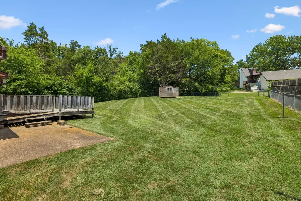 653 Mercer Drive Hermitage TN 37076