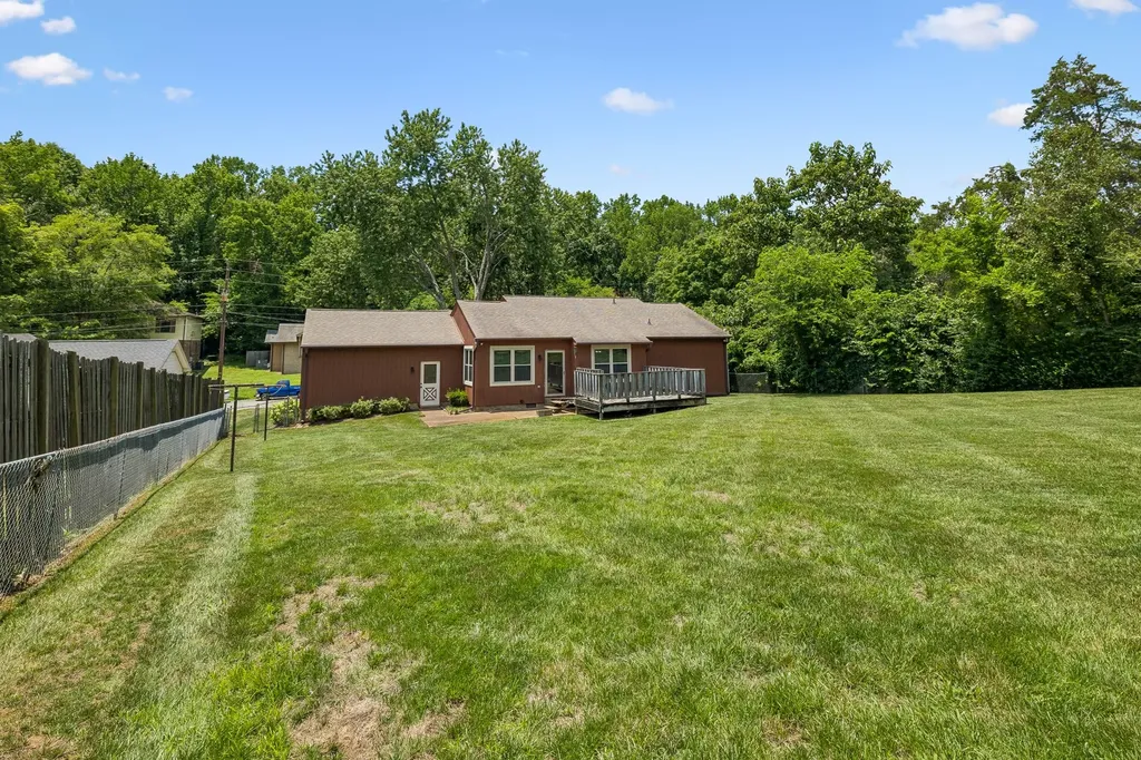 653 Mercer Drive Hermitage TN 37076
