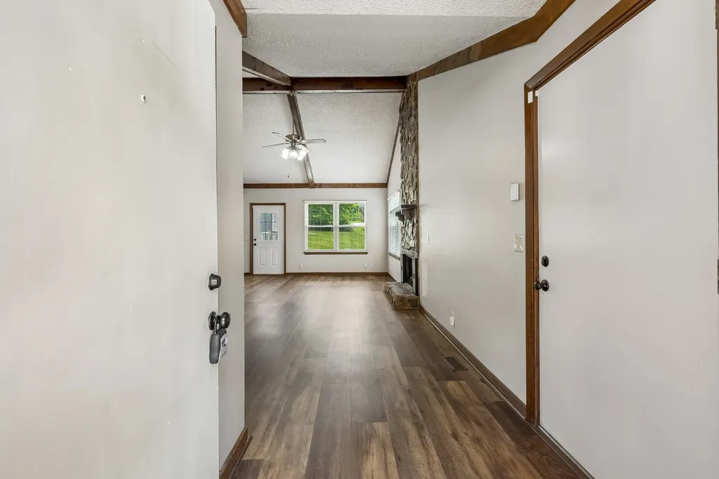 653 Mercer Drive Hermitage TN 37076