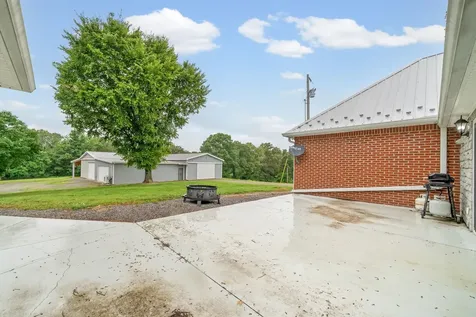 1855 Kings Chapel Road Cadiz KY 42211