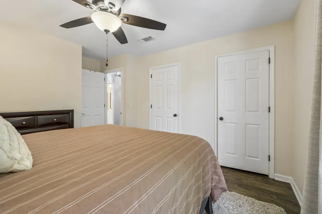 5053 English Village Drive Nashville TN 37211
