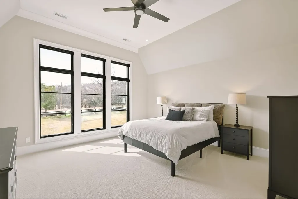 1862 Pleasant Hill Road Franklin TN 37067