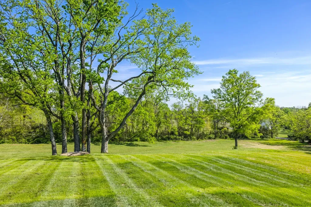 1862 Pleasant Hill Road Franklin TN 37067