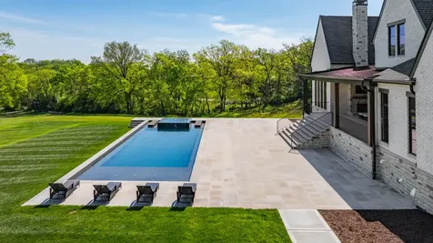 1862 Pleasant Hill Road Franklin TN 37067