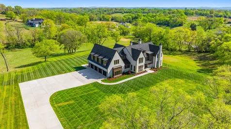1862 Pleasant Hill Road Franklin TN 37067