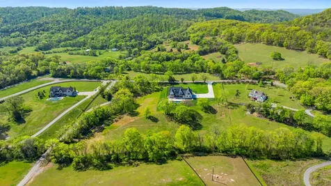 1862 Pleasant Hill Road Franklin TN 37067