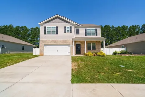 156 Nunally Drive Baxter TN 38544