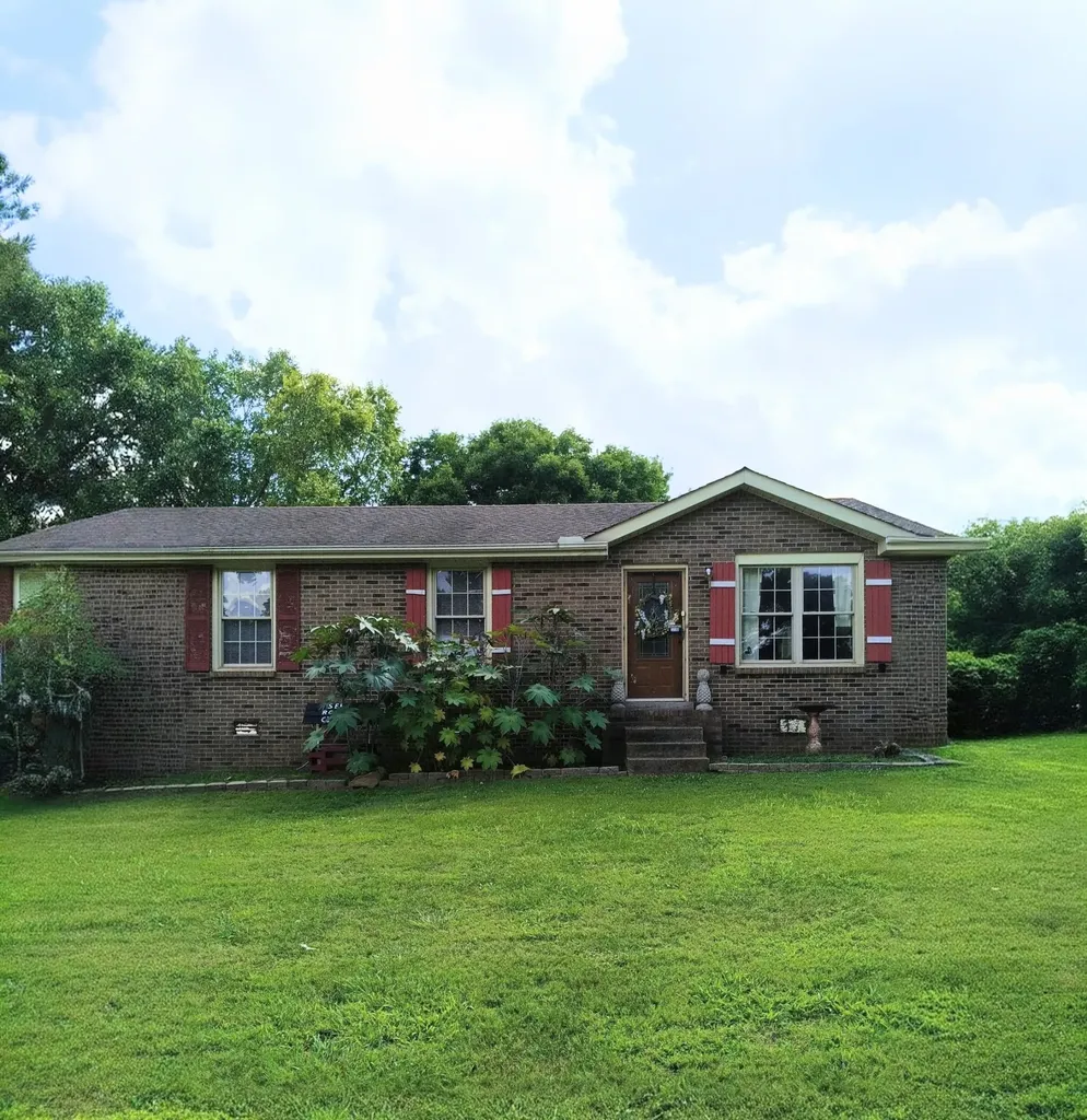 2903 Felts Lane Springfield TN 37172
