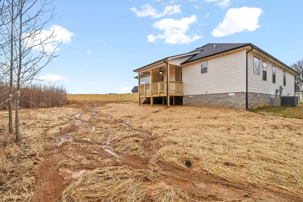 599 Liberty Park Clarksville TN 37042