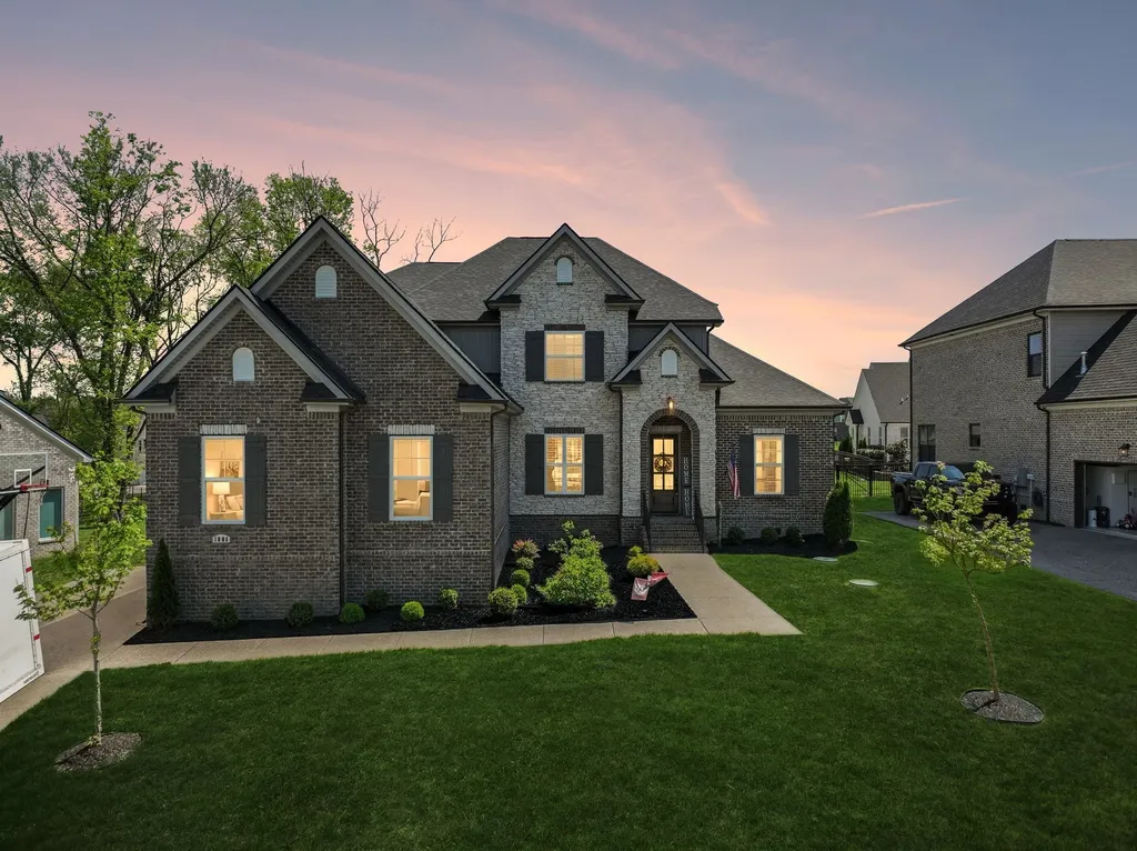 1008 Quillen Way Lebanon TN 37087