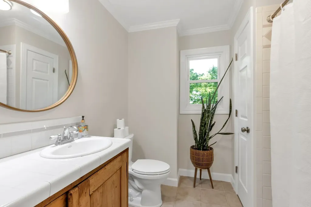 2248 Racquet Club Drive Murfreesboro TN 37128