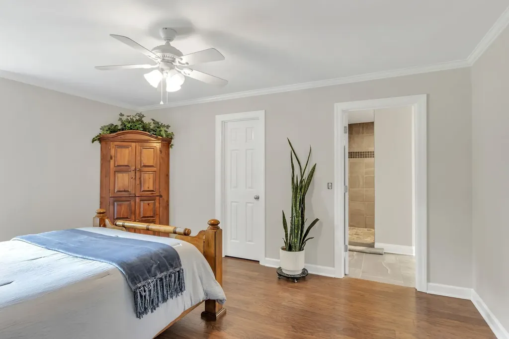 2248 Racquet Club Drive Murfreesboro TN 37128