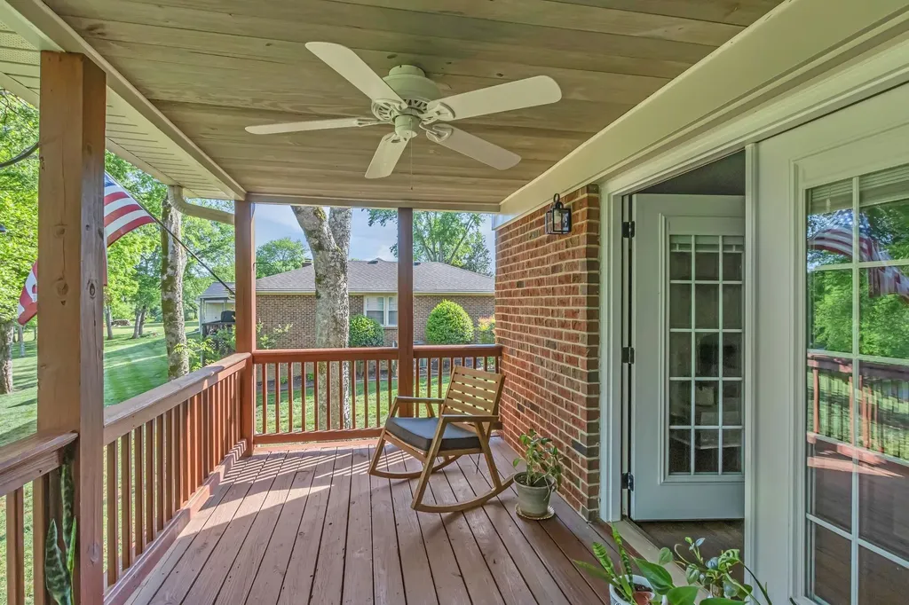 2248 Racquet Club Drive Murfreesboro TN 37128