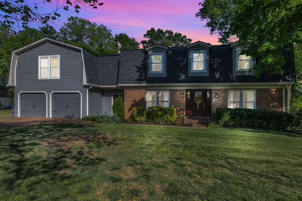 2248 Racquet Club Drive Murfreesboro TN 37128