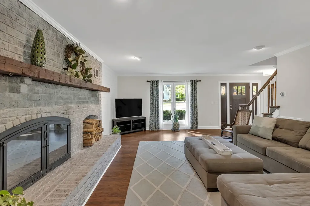 2248 Racquet Club Drive Murfreesboro TN 37128