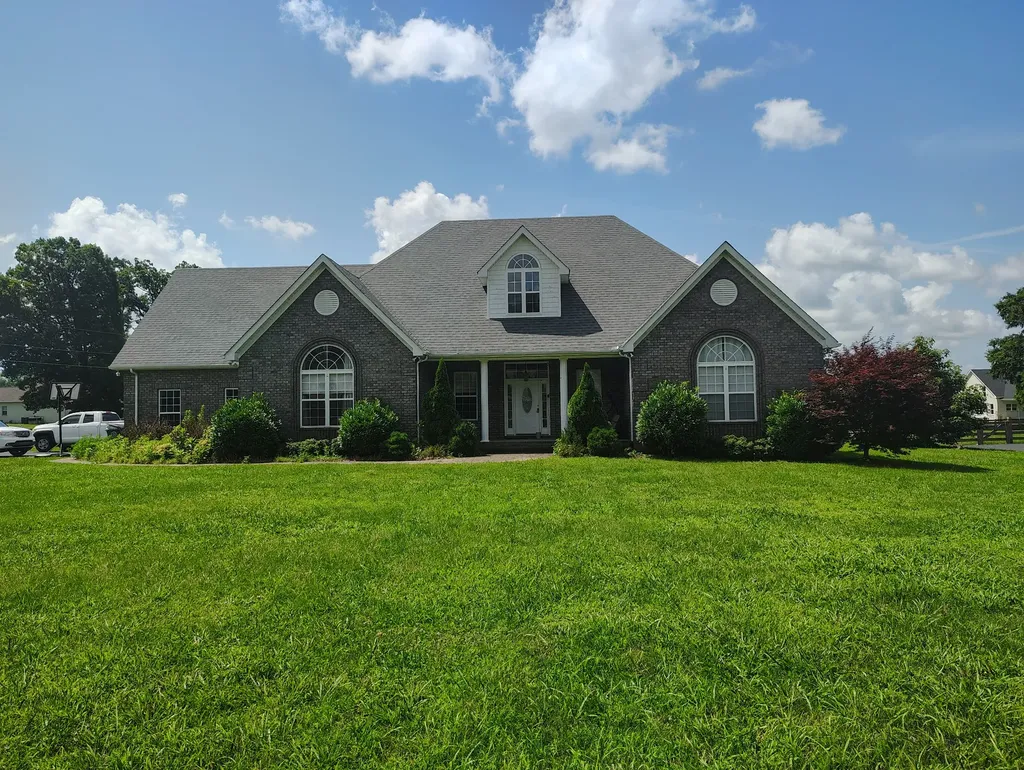 256 Froedge Drive Lafayette TN 37083