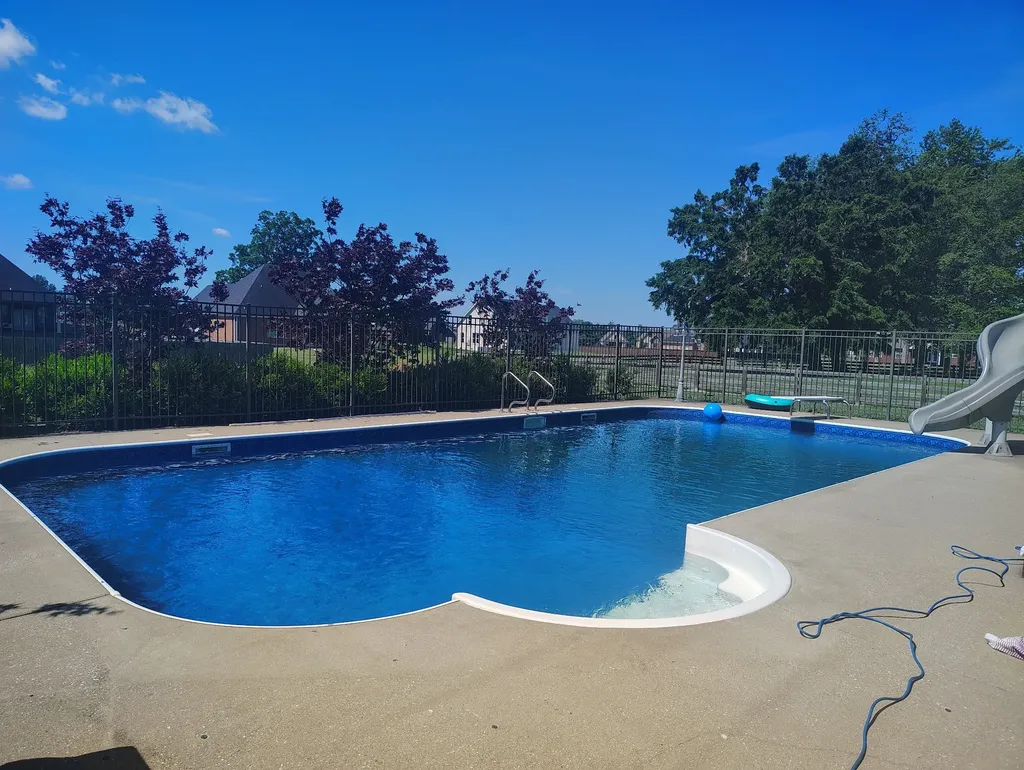 256 Froedge Drive Lafayette TN 37083