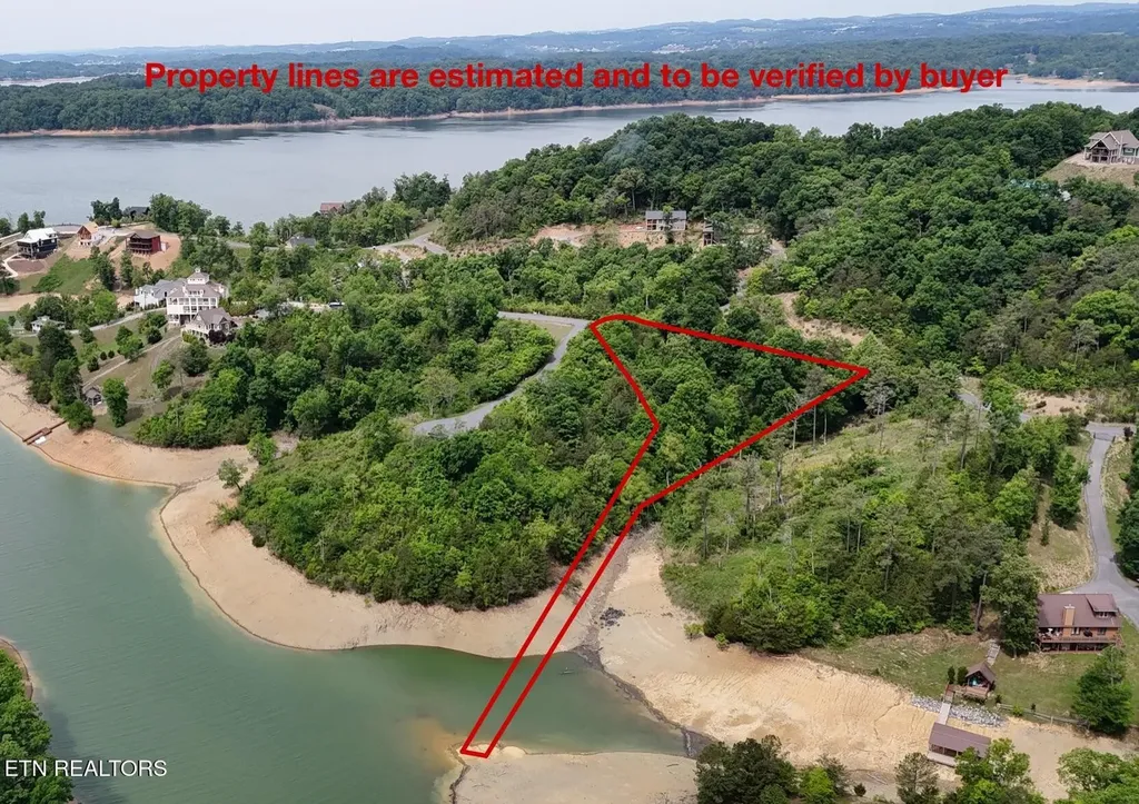 25 Stone Bridge Drive Dandridge TN 37725