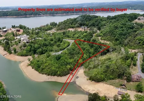25 Stone Bridge Drive Dandridge TN 37725