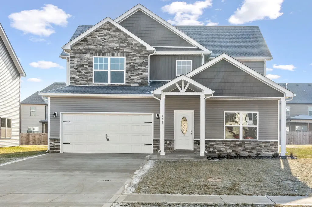 121 Monaghan Drive Clarksville TN 37042