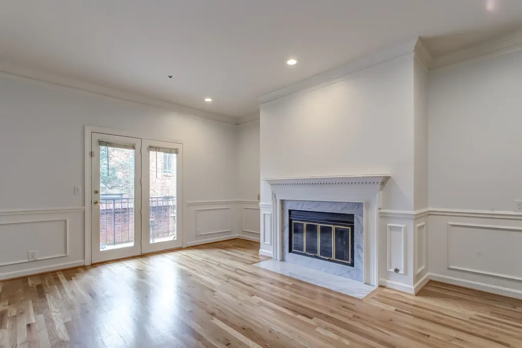 3320 Hillsboro Pike Nashville TN 37215