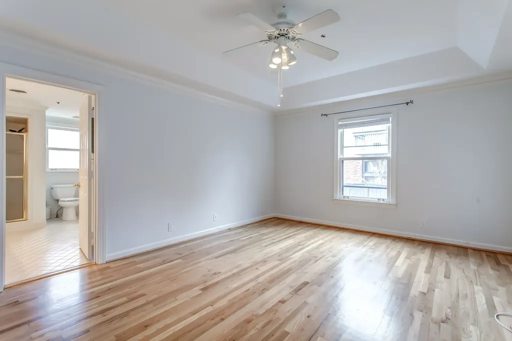 3320 Hillsboro Pike Nashville TN 37215