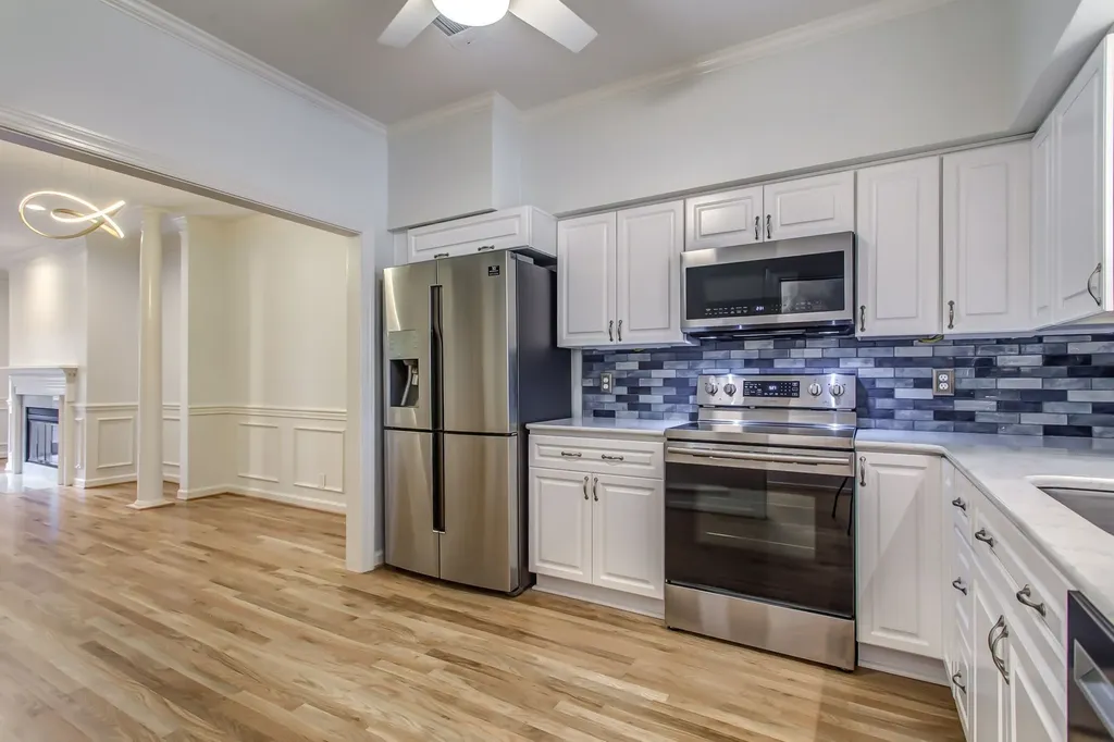 3320 Hillsboro Pike Nashville TN 37215