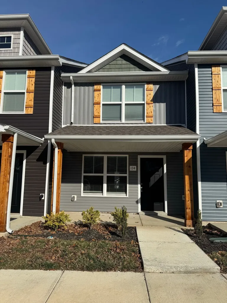 134 Quarry Point Drive Clarksville TN 37043
