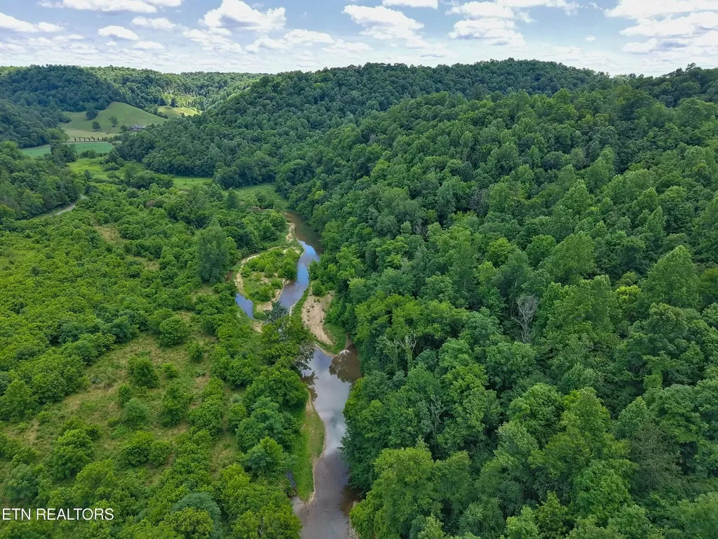 1 Blackburn Fork Road Cookeville TN 38501