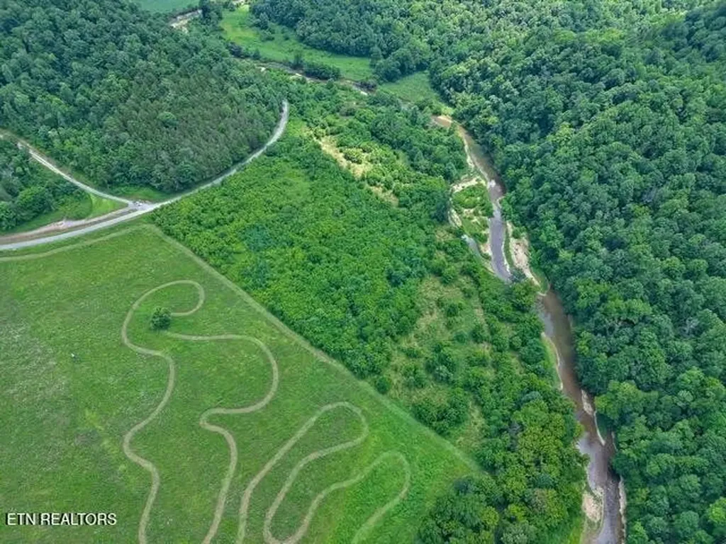 3 Blackburn Fork Road Cookeville TN 38501
