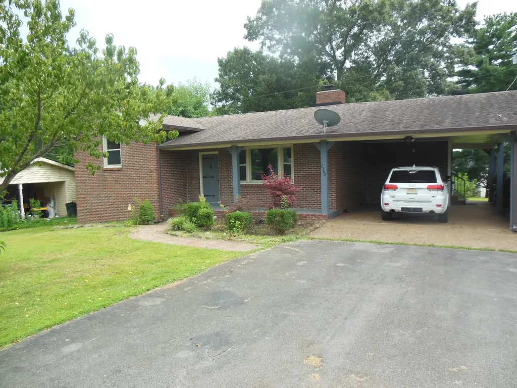 2209 Ruth Street Springfield TN 37172