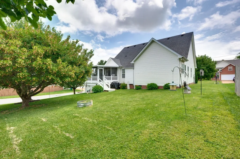 2020 Patrick Way Spring Hill TN 37174