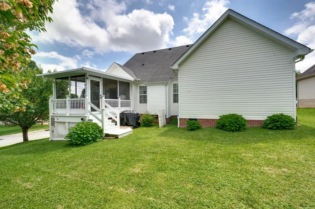 2020 Patrick Way Spring Hill TN 37174