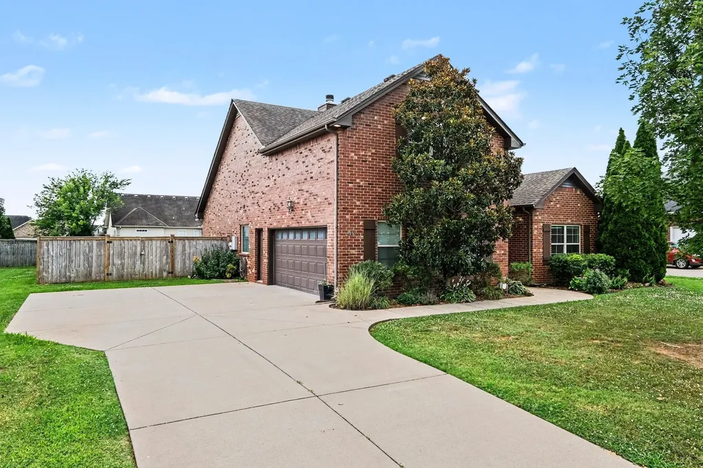 4835 Conquer Drive Murfreesboro TN 37128